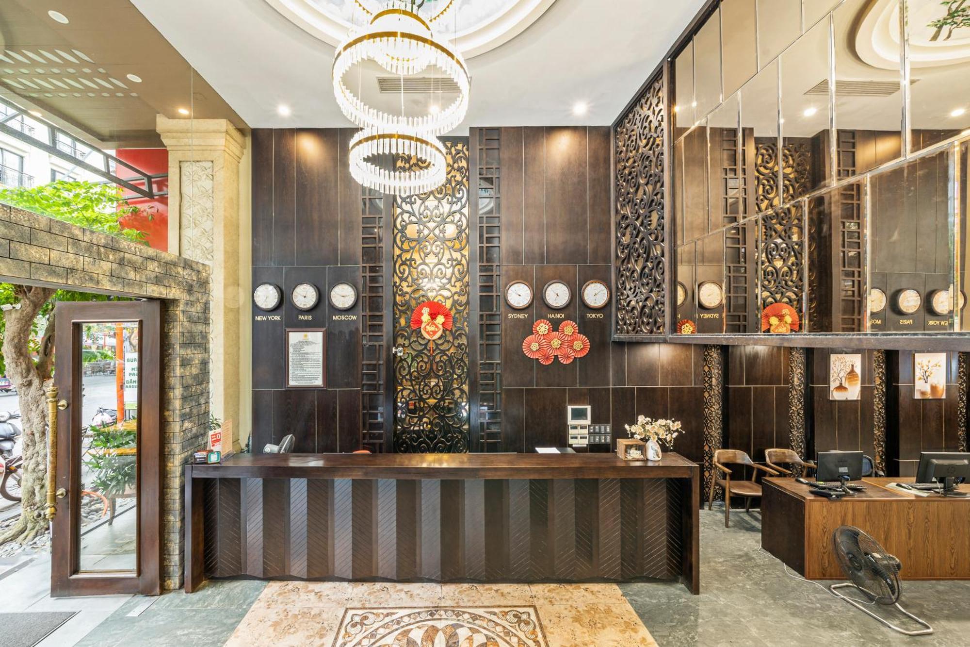 Palazzo Luxury Hotel Da Nang Exterior foto