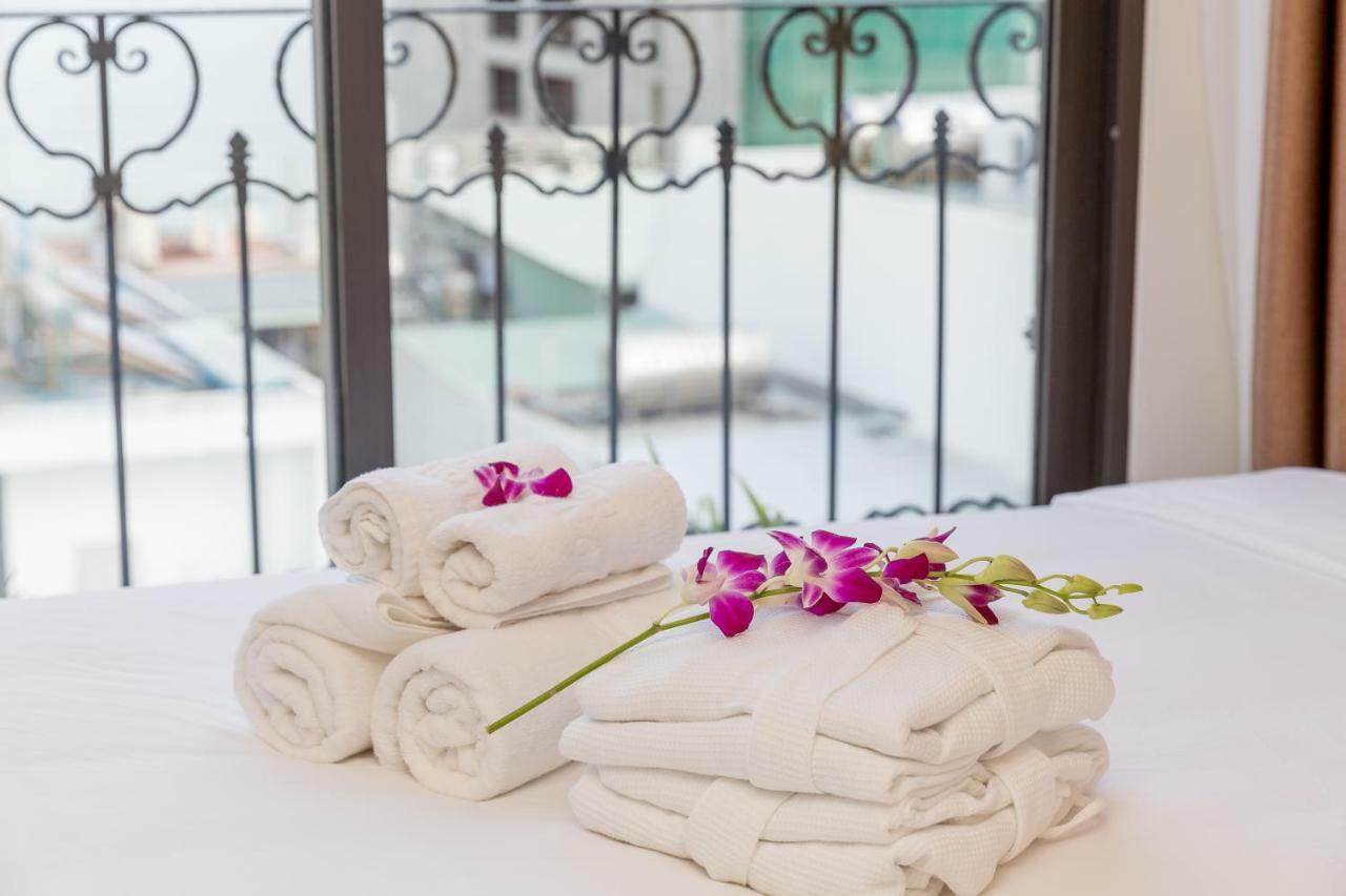Palazzo Luxury Hotel Da Nang Exterior foto